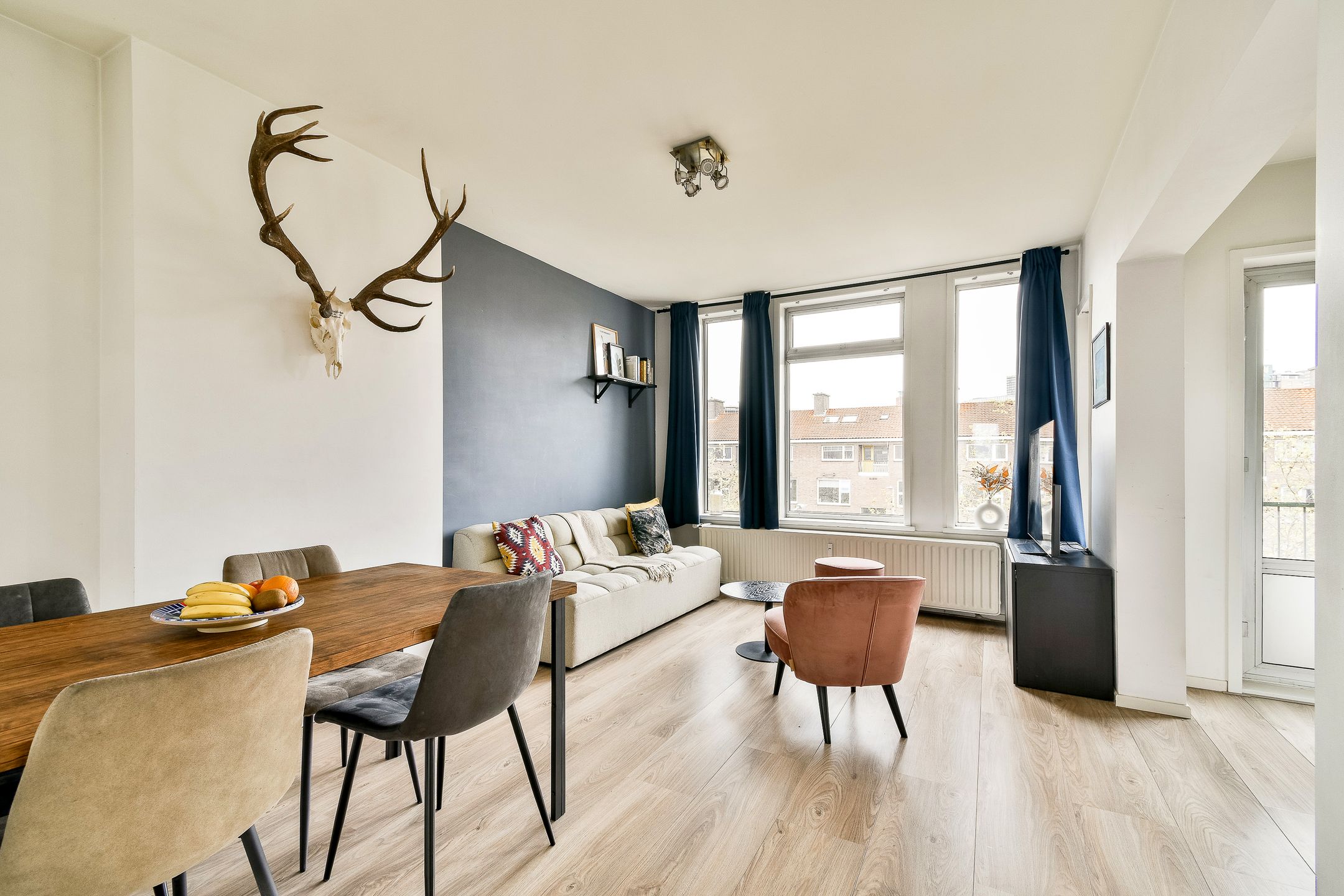 Foto 9 van Herman Robbersstraat 84-E