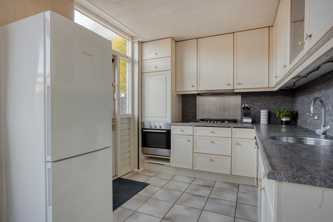 Foto 13 van Brederodestraat 24