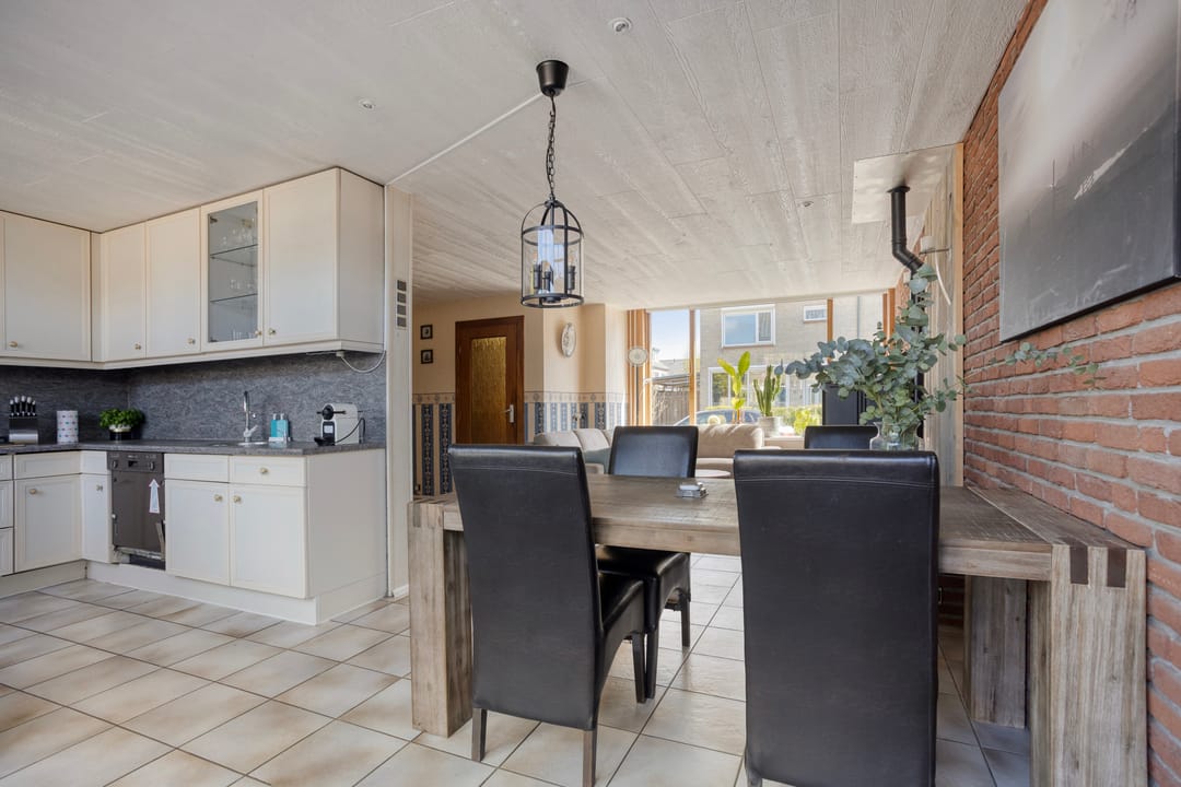 Foto 11 van Brederodestraat 24