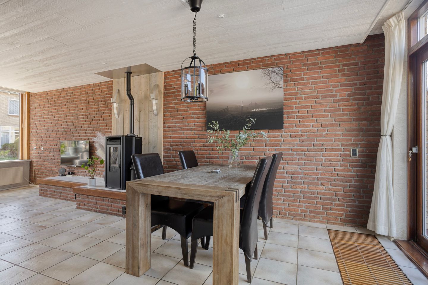 Foto 10 van Brederodestraat 24