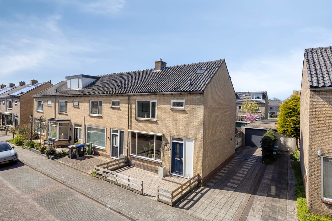 Foto 41 van Brederodestraat 24