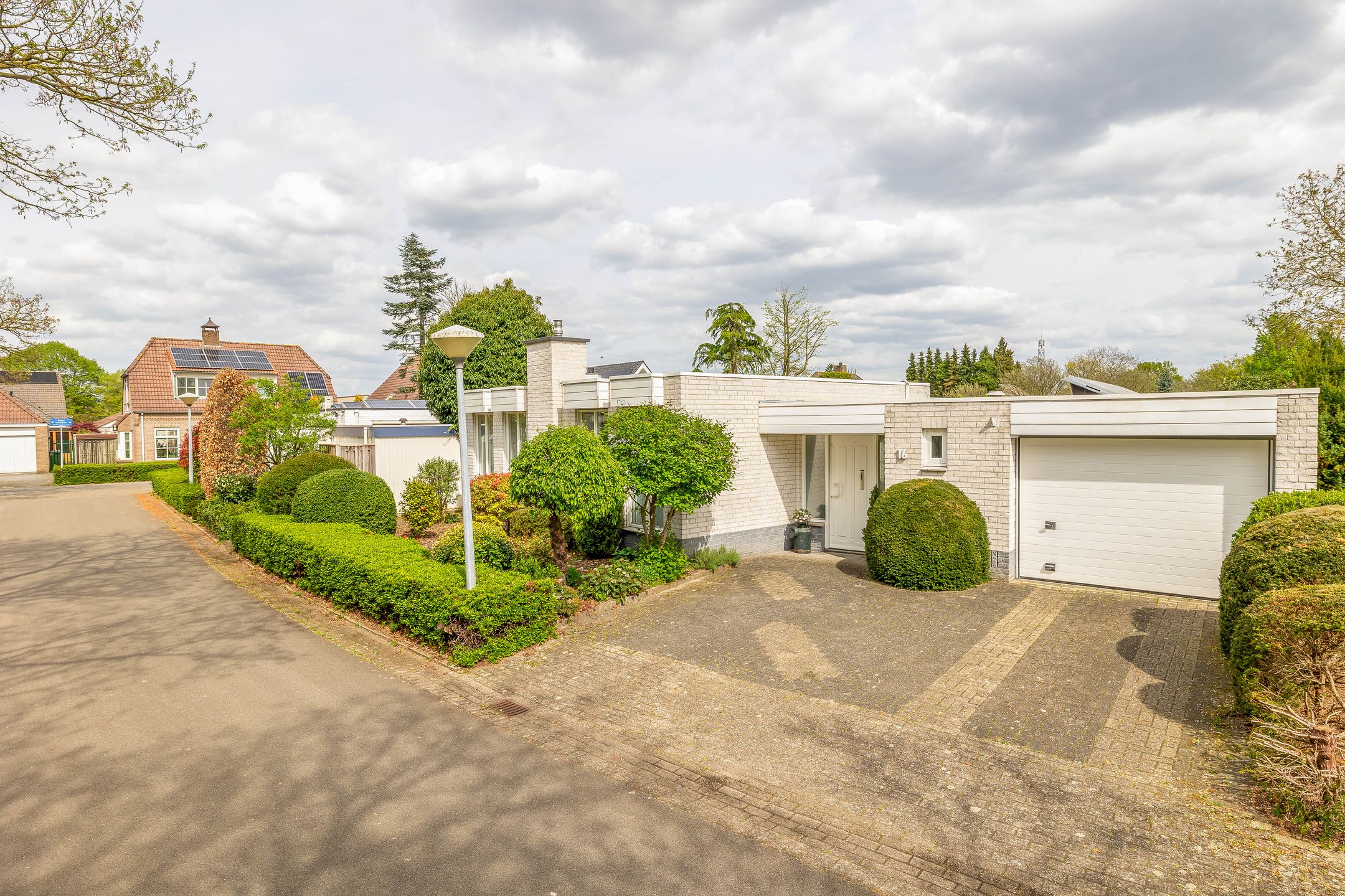 Foto 45 van Simon van Hapertlaan 16