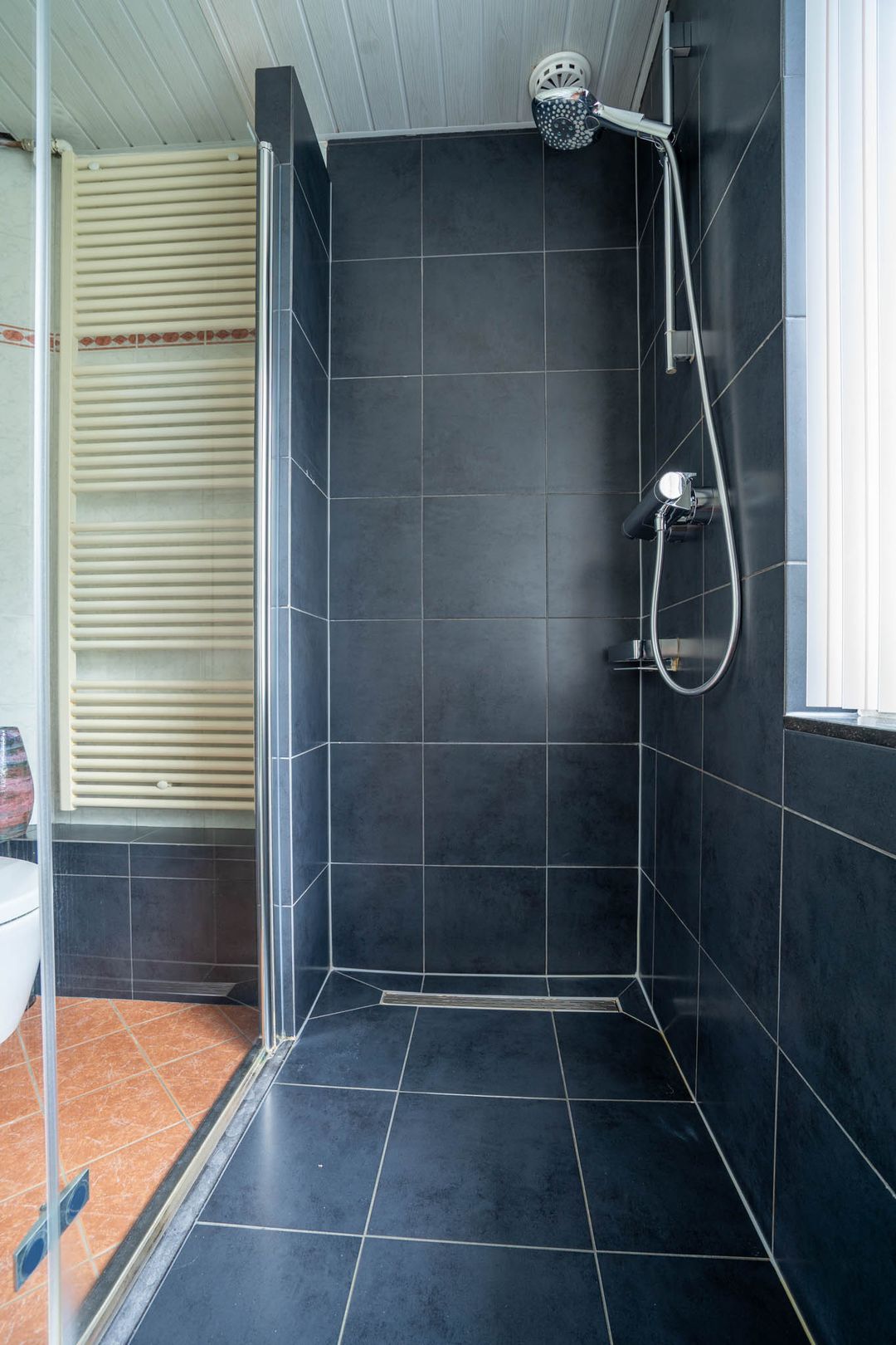 Foto 32 van Bergroosstraat 16