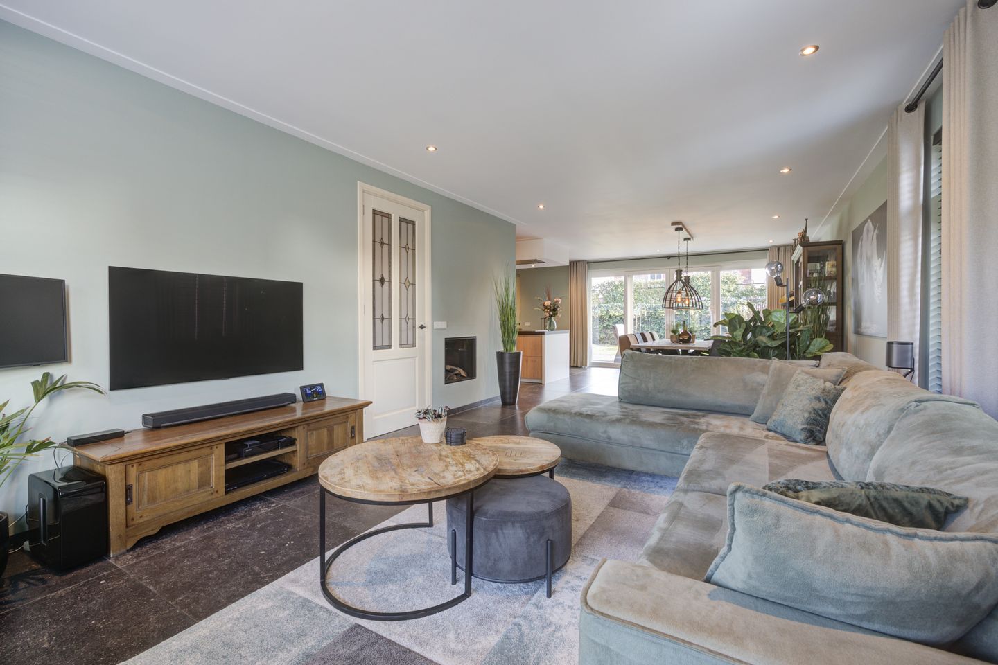 Foto 10 van Smoutstraat 28