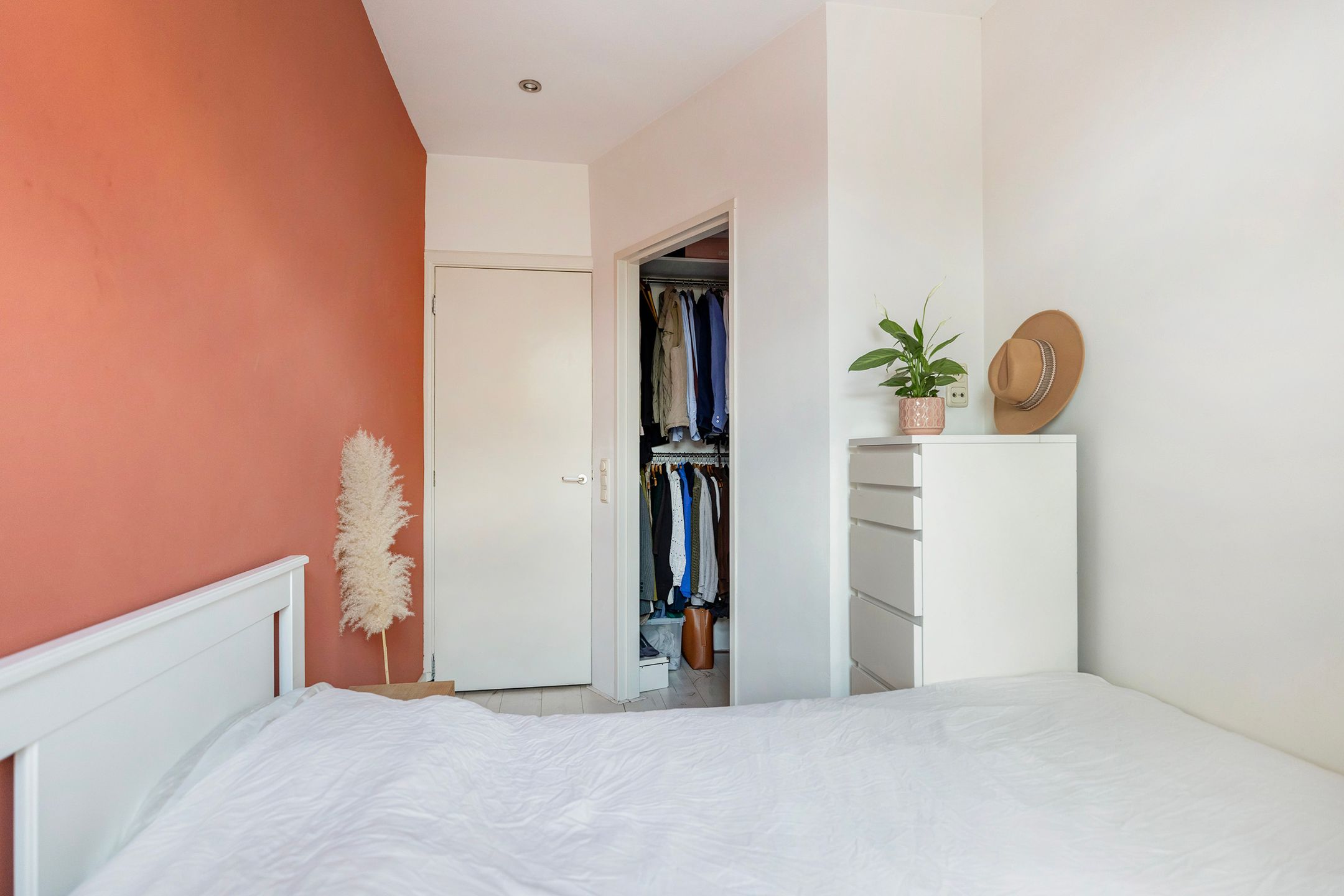 Foto 24 van Saffierstraat 32-A