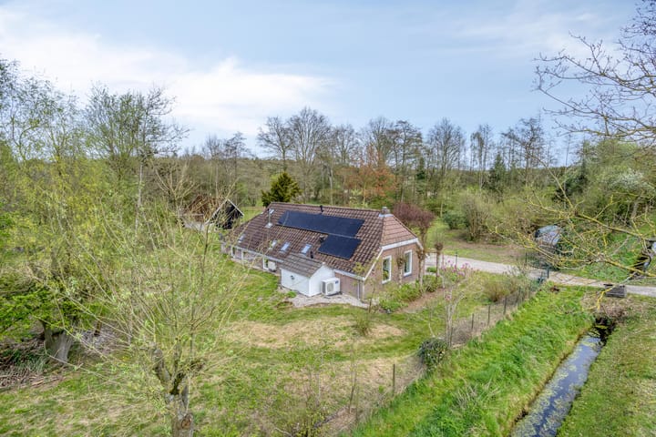 Photo 3 of Kanaal N.Z. 4