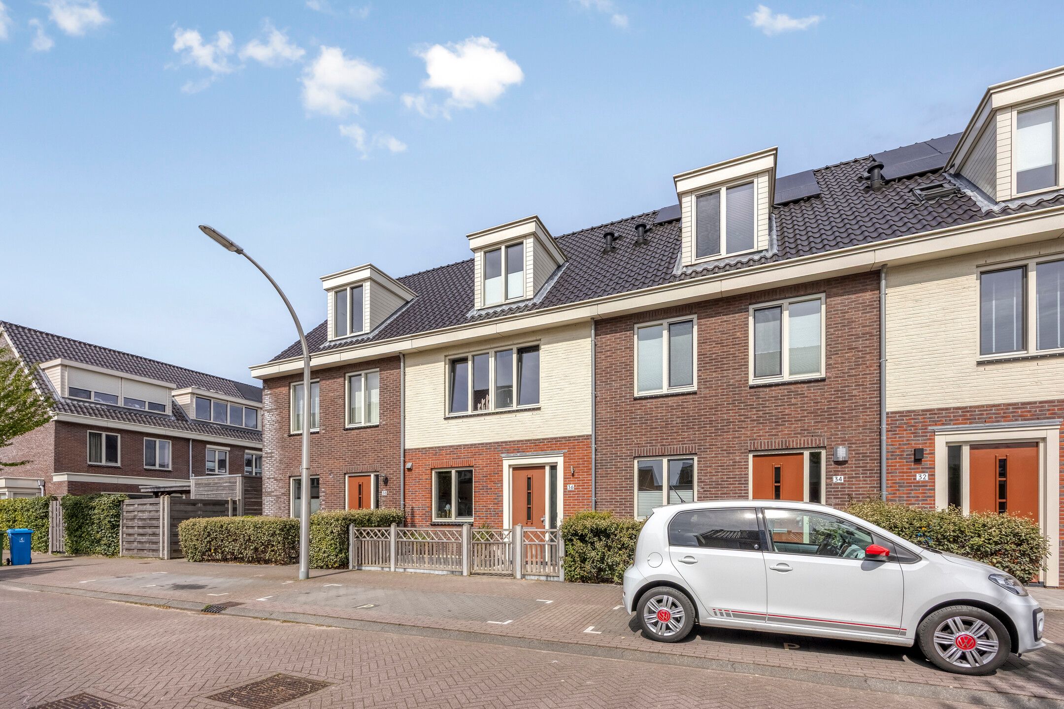 Spacious 5-bedroom family home with dormer windows in Den Hoorn — 33