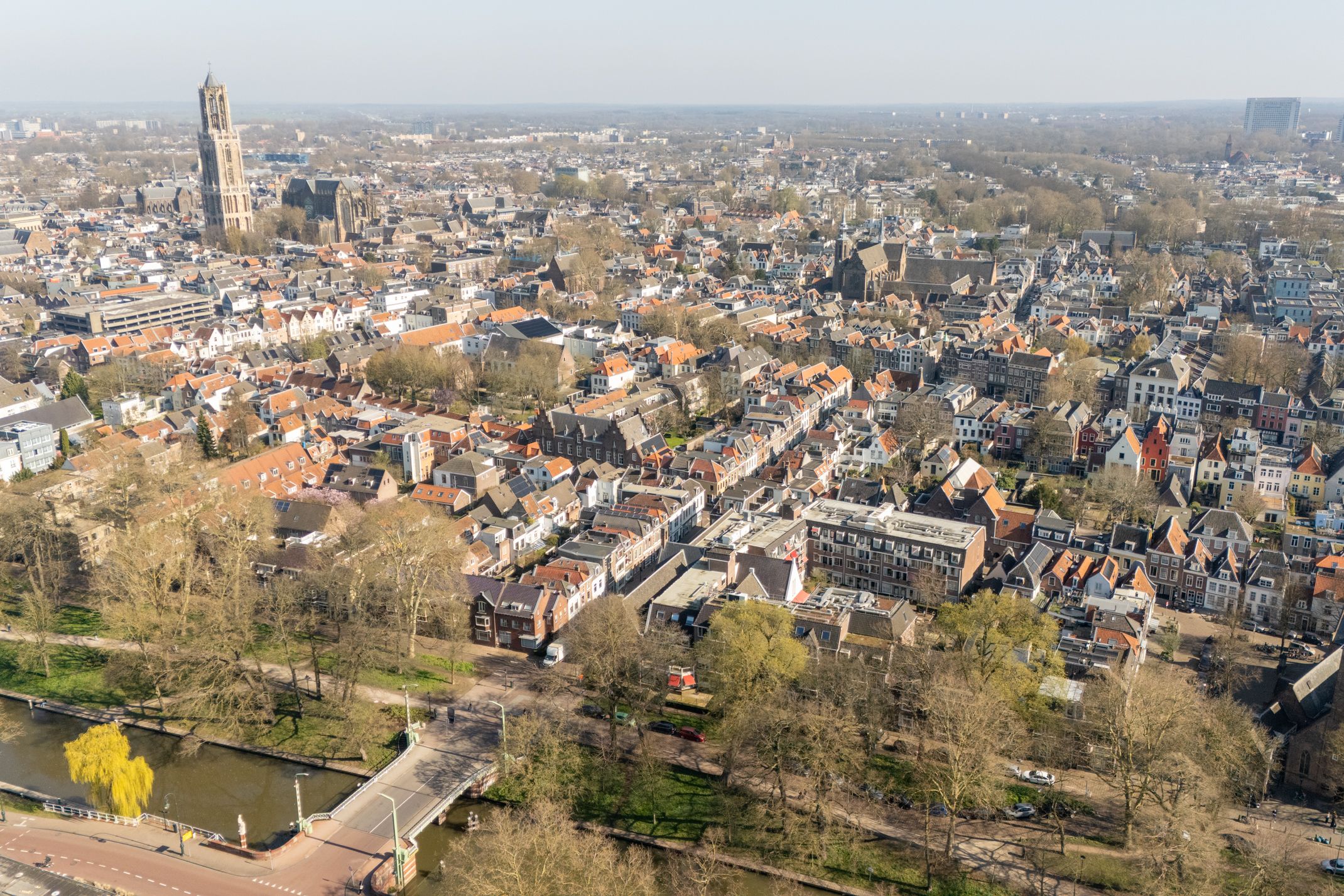 Foto 39 van Henriëtte Roland Holststraat 74