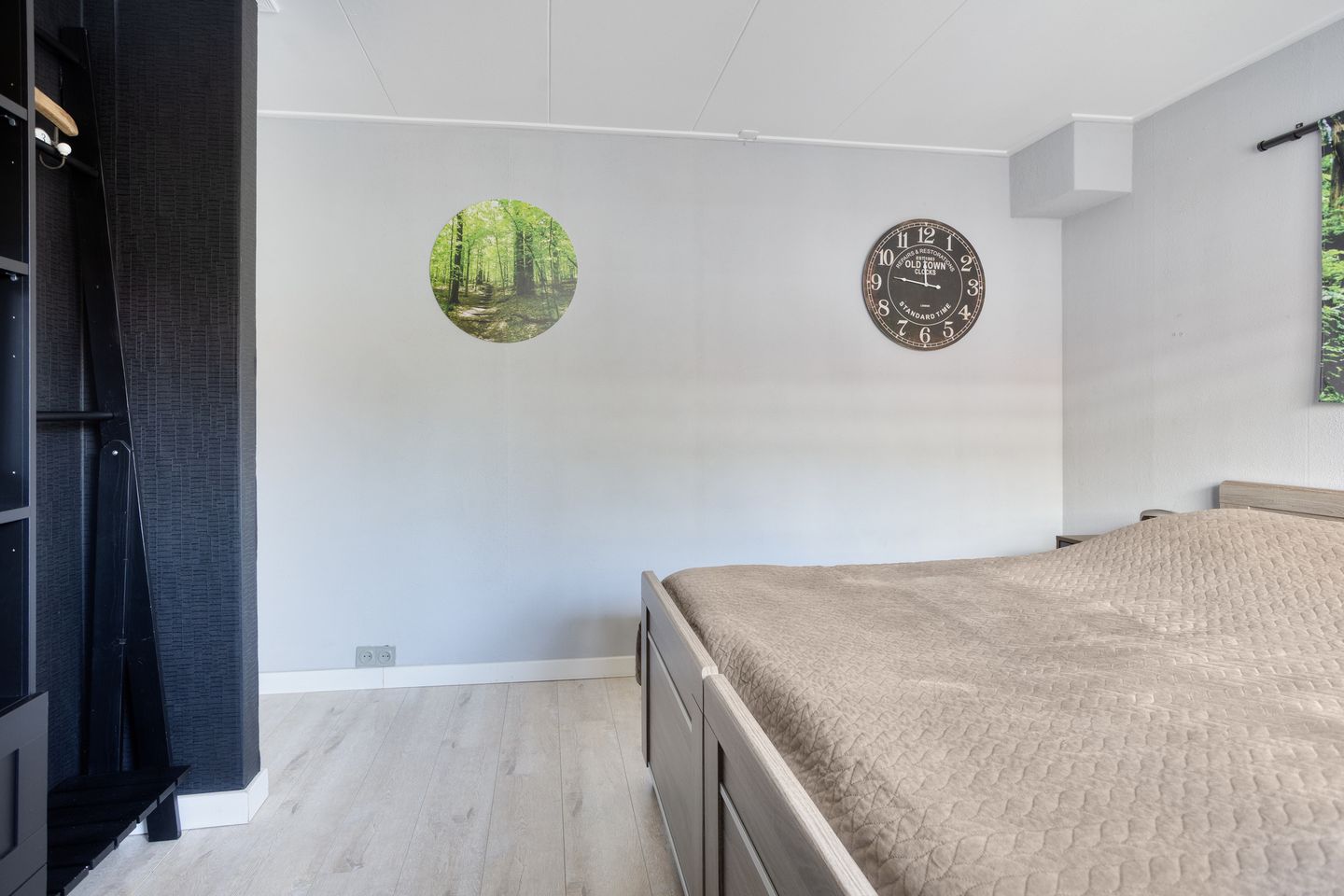 Charming Corner House with Spacious Garden and Detached Garage in Veenendaal-Zuid — 19