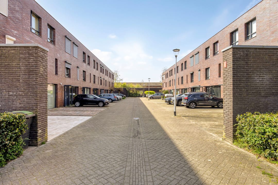 Photo 7 of Sleeuwijkerf 9