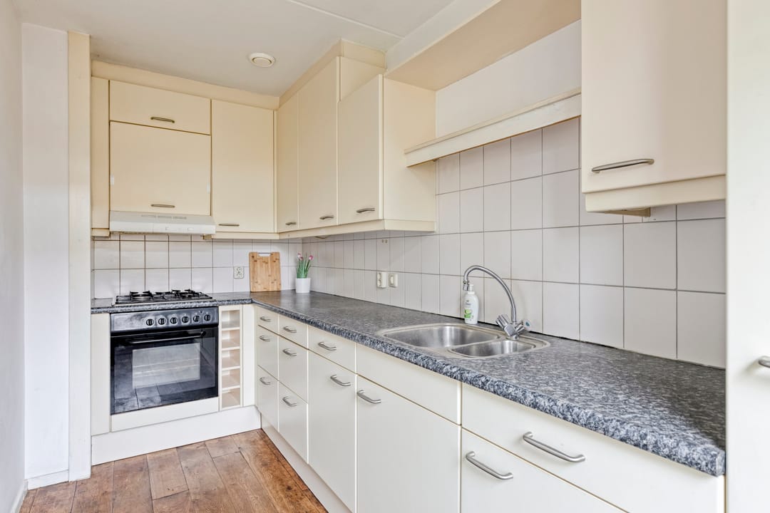 Foto 13 van Poeijersstraat 74