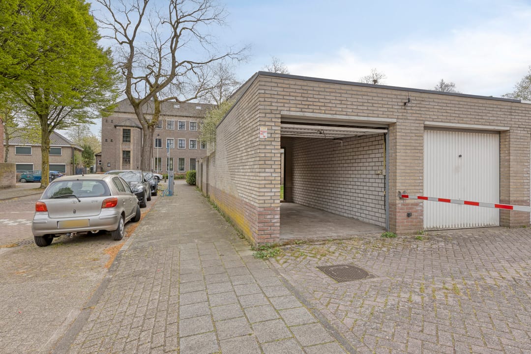 Foto 31 van Poeijersstraat 74