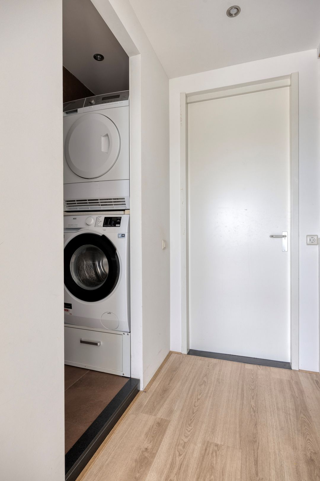 Photo 61 of Sleeuwijkerf 9