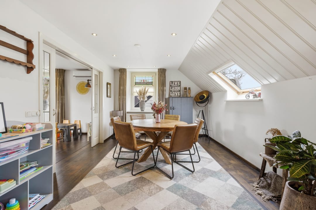 Photo 16 of Veerstraat 10-D