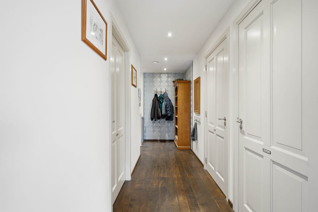 Photo 37 of Veerstraat 10-D