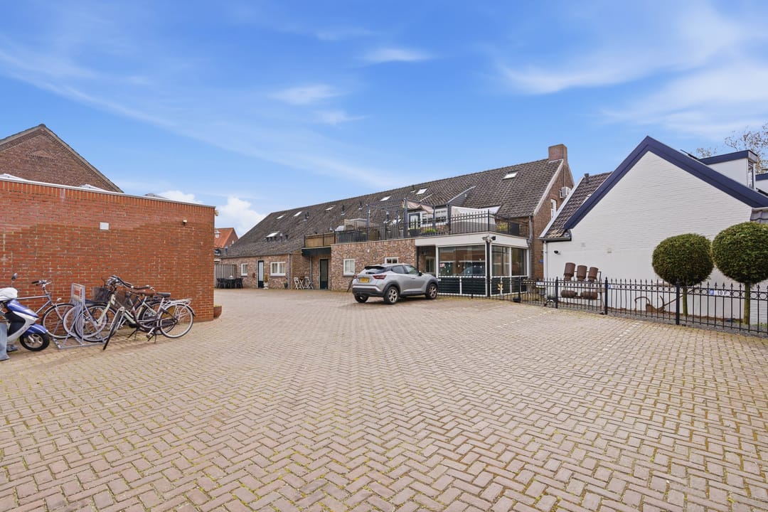 Photo 53 of Veerstraat 10-D