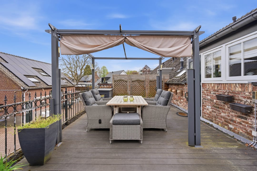 Photo 28 of Veerstraat 10-D