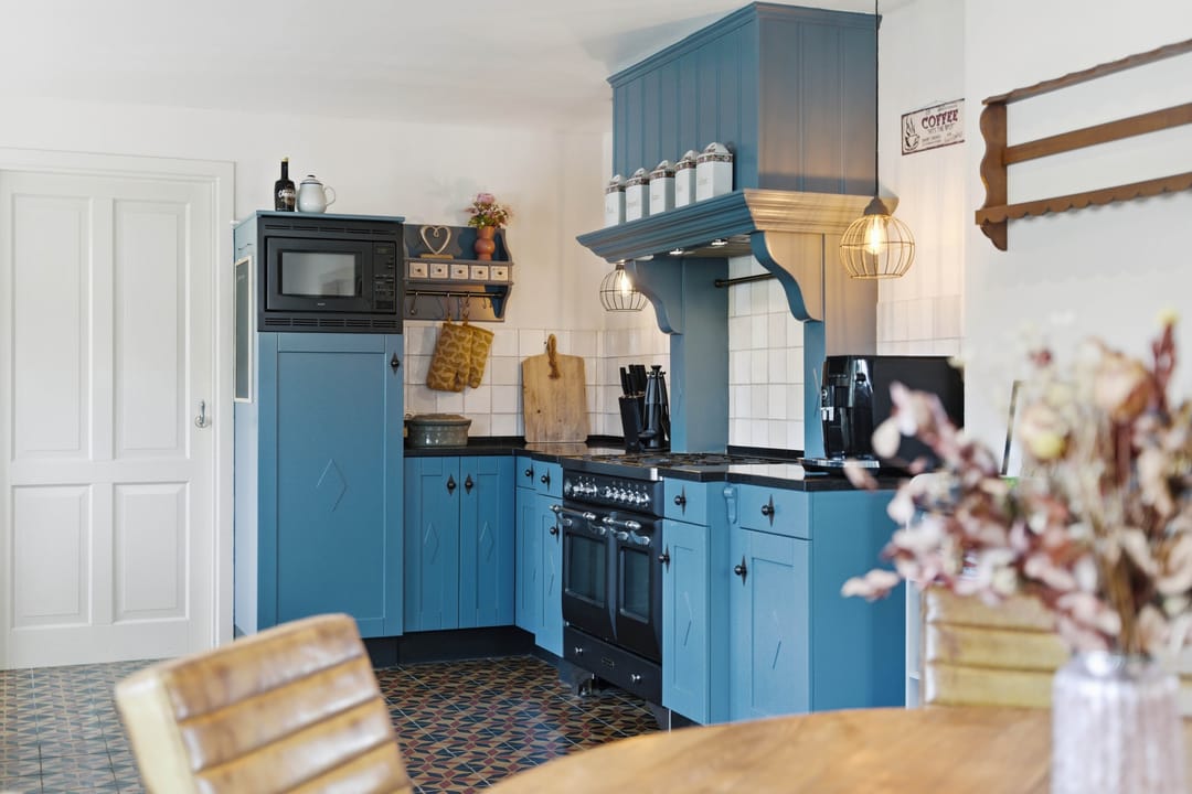 Photo 23 of Veerstraat 10-D