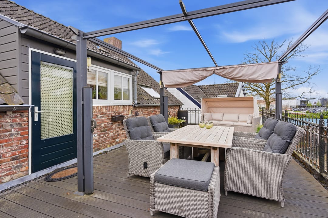 Photo 26 of Veerstraat 10-D