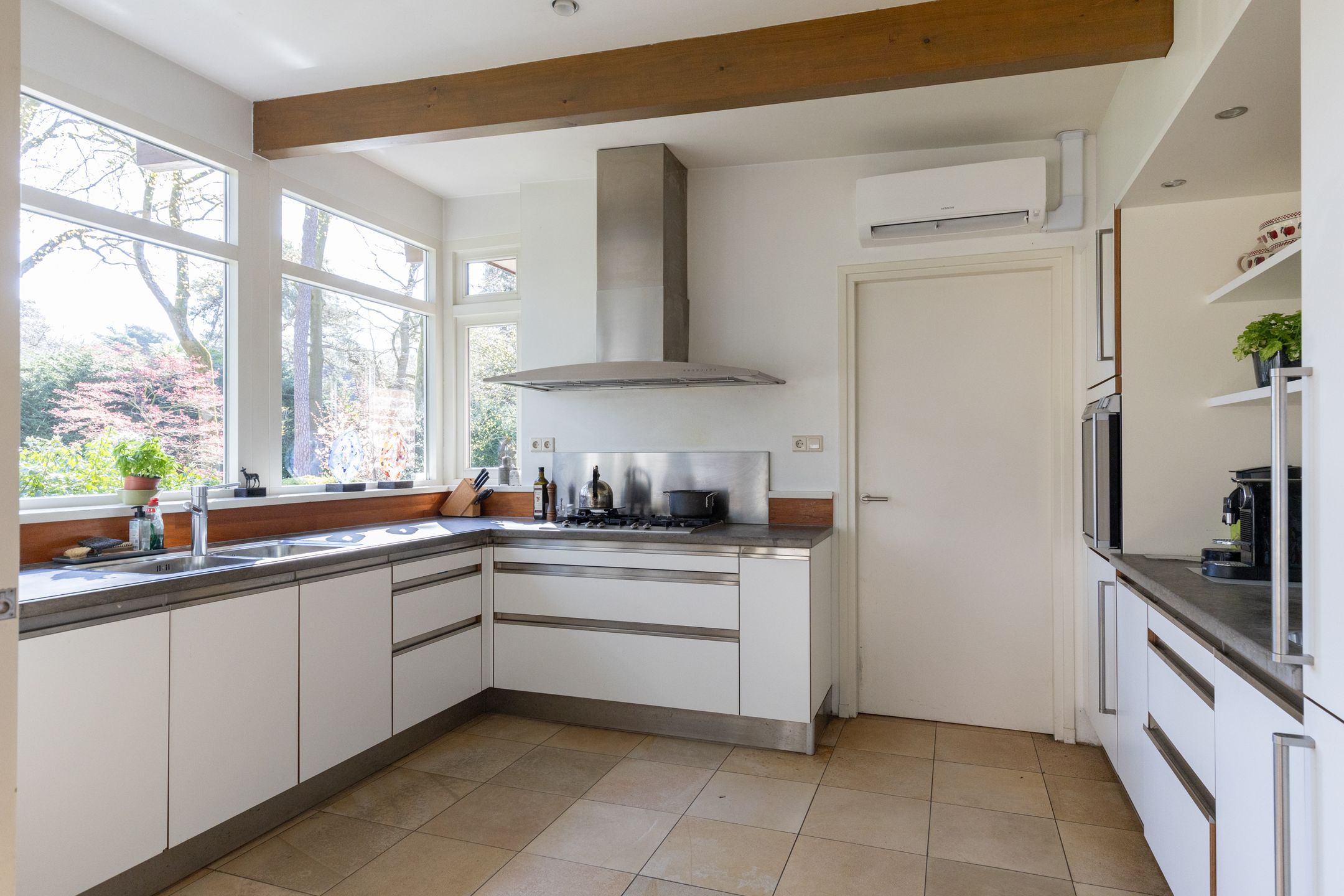 Foto 18 van Lassuslaan 60