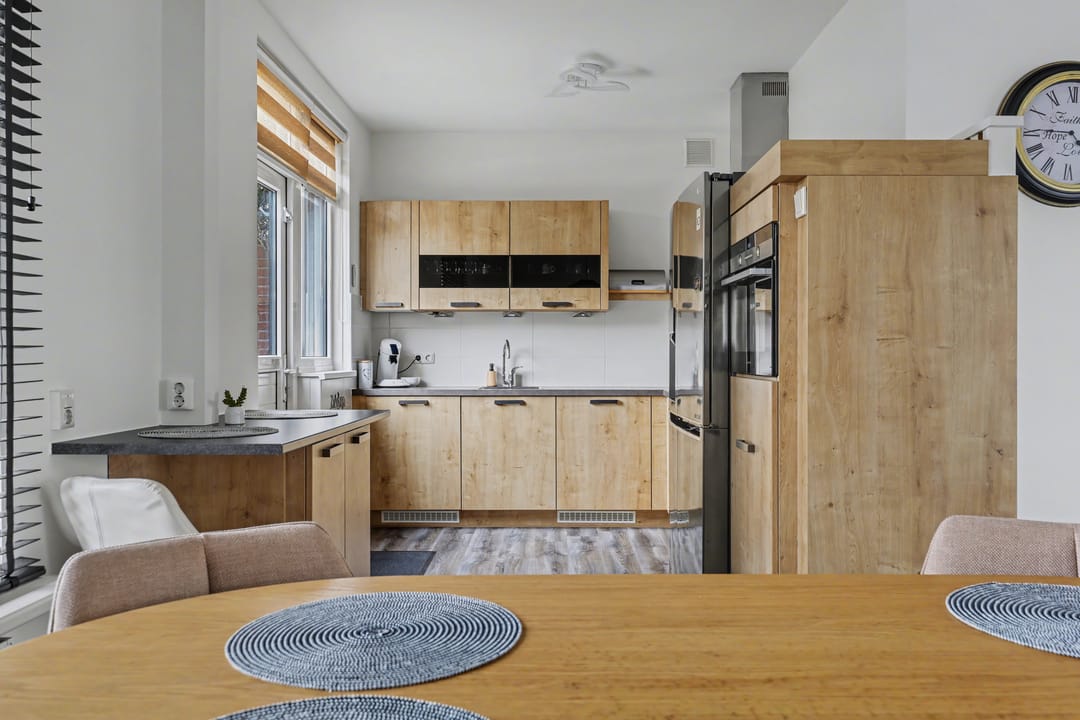 Photo 2 of Dwarsstraat 2-B