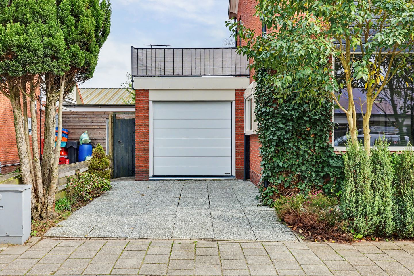 Photo 5 of Dwarsstraat 2-B