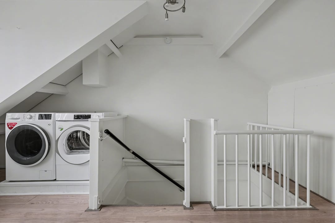 Photo 26 of Dwarsstraat 2-B