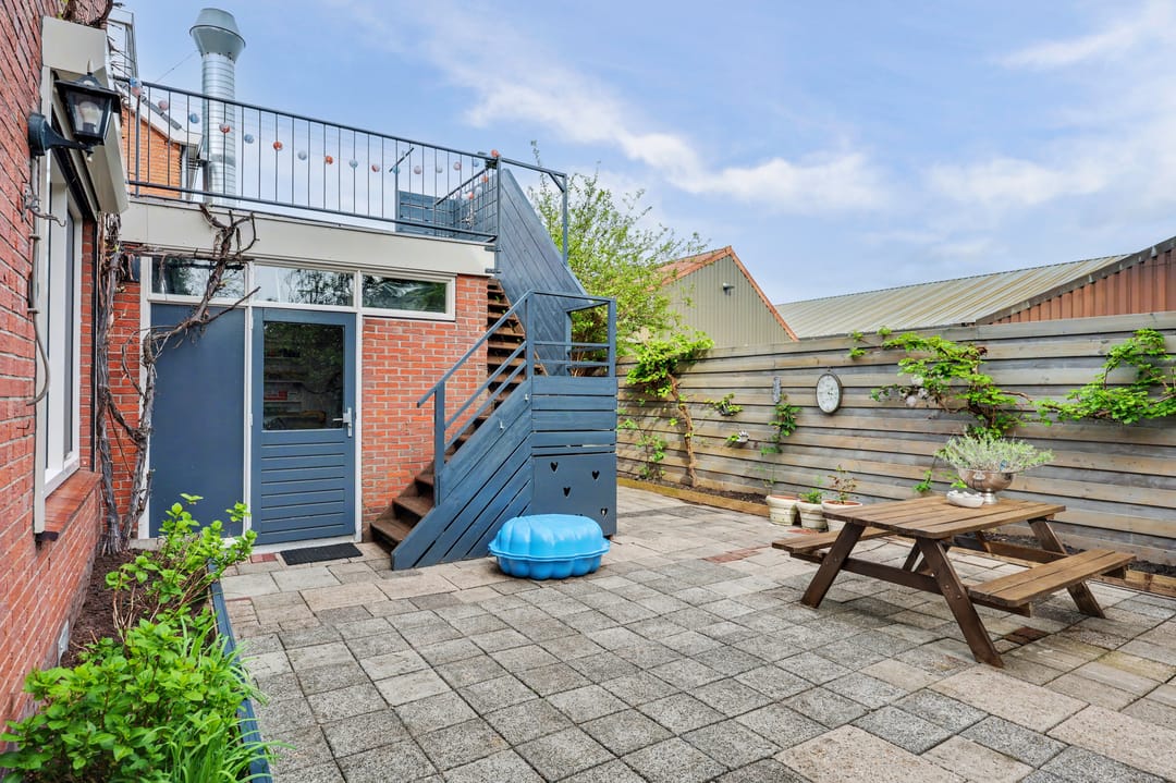 Photo 31 of Dwarsstraat 2-B