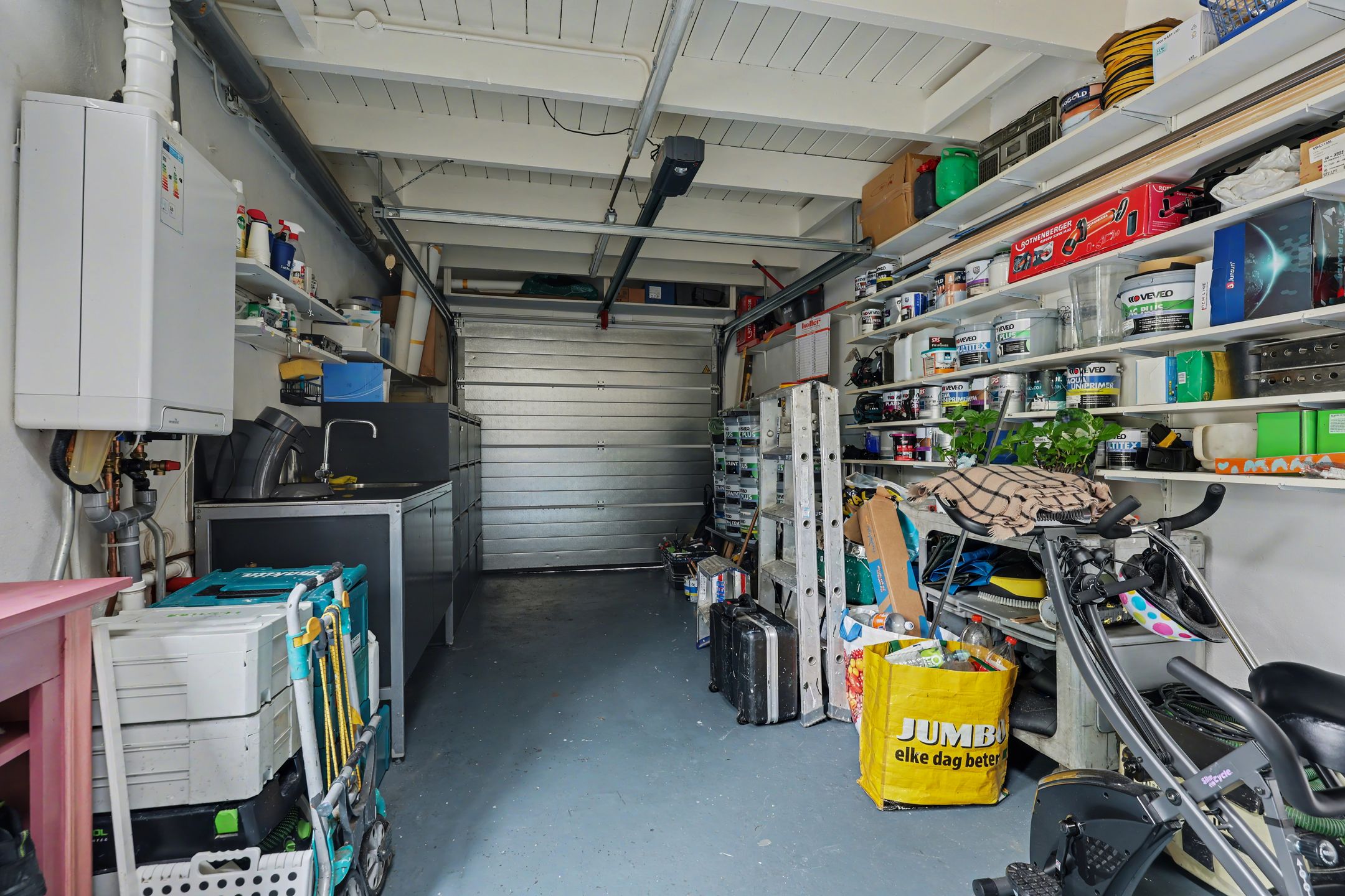 Photo 36 of Dwarsstraat 2-B