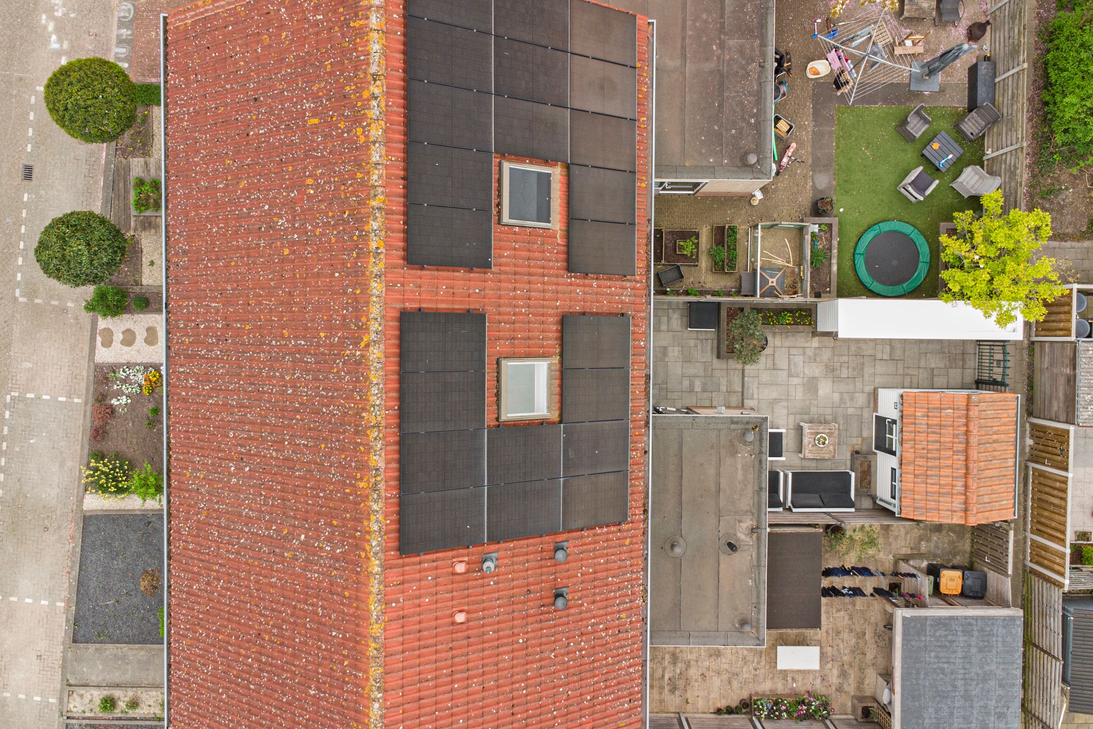 Photo 39 of Tuinstraat 3