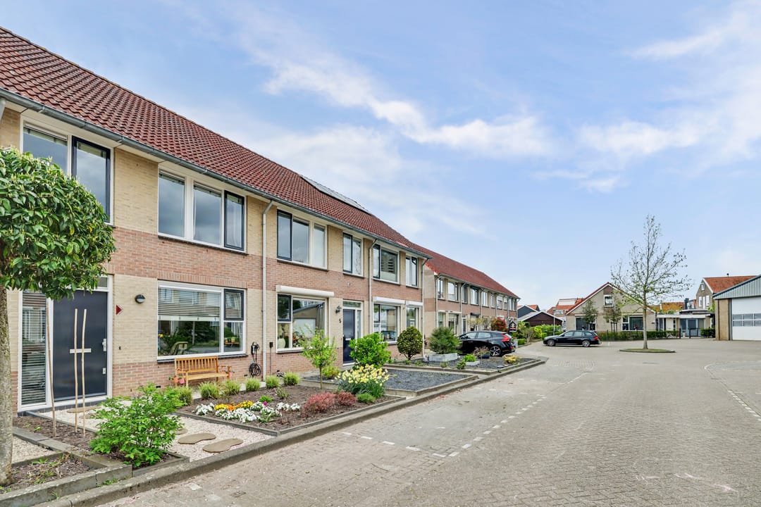 Photo 2 of Tuinstraat 3