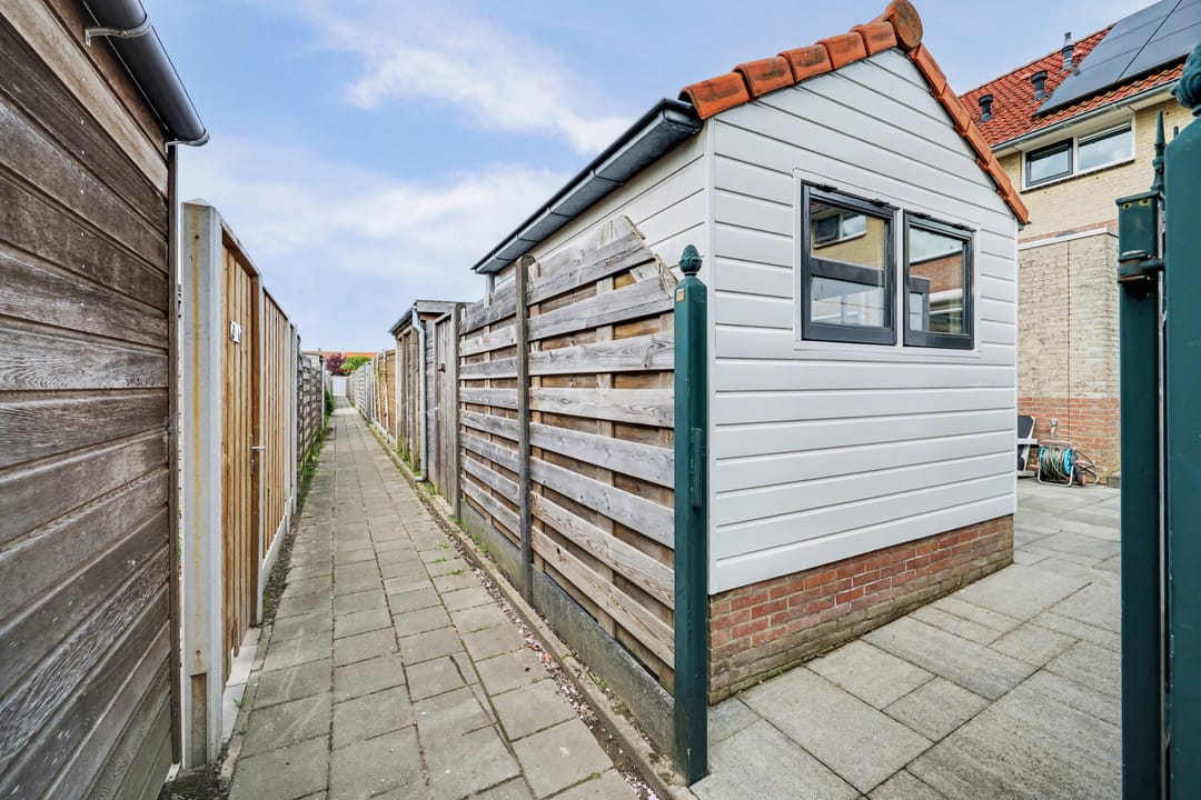 Photo 32 of Tuinstraat 3