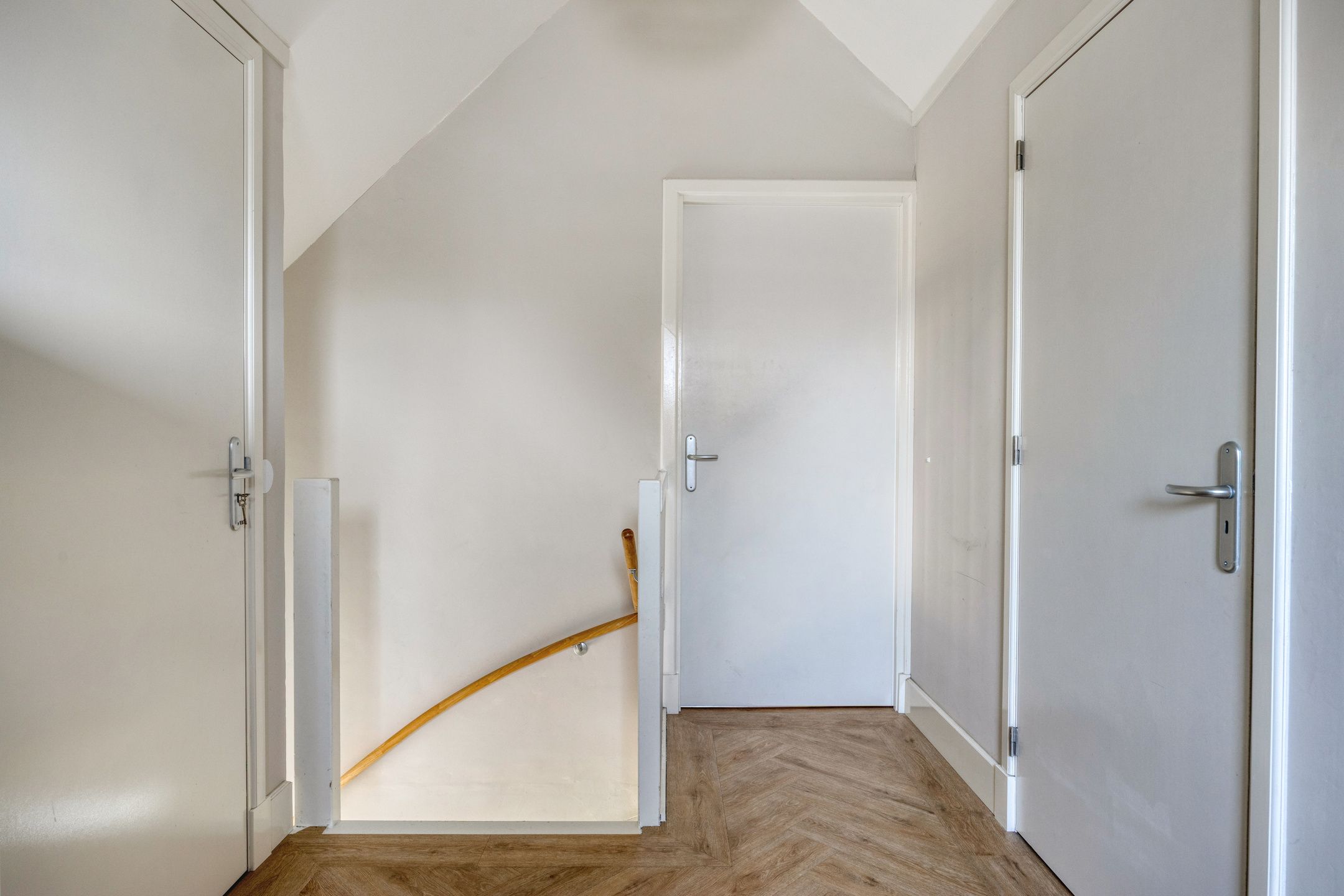 Foto 30 van de Bank 3