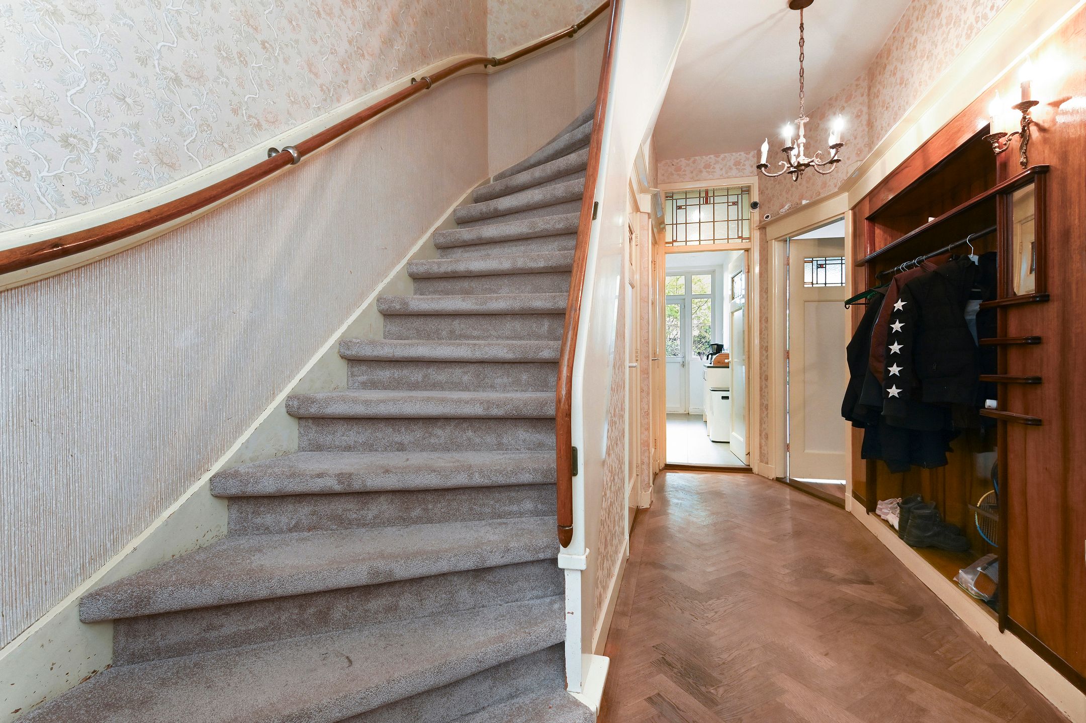 Photo 9 of Van Alkemadelaan 346