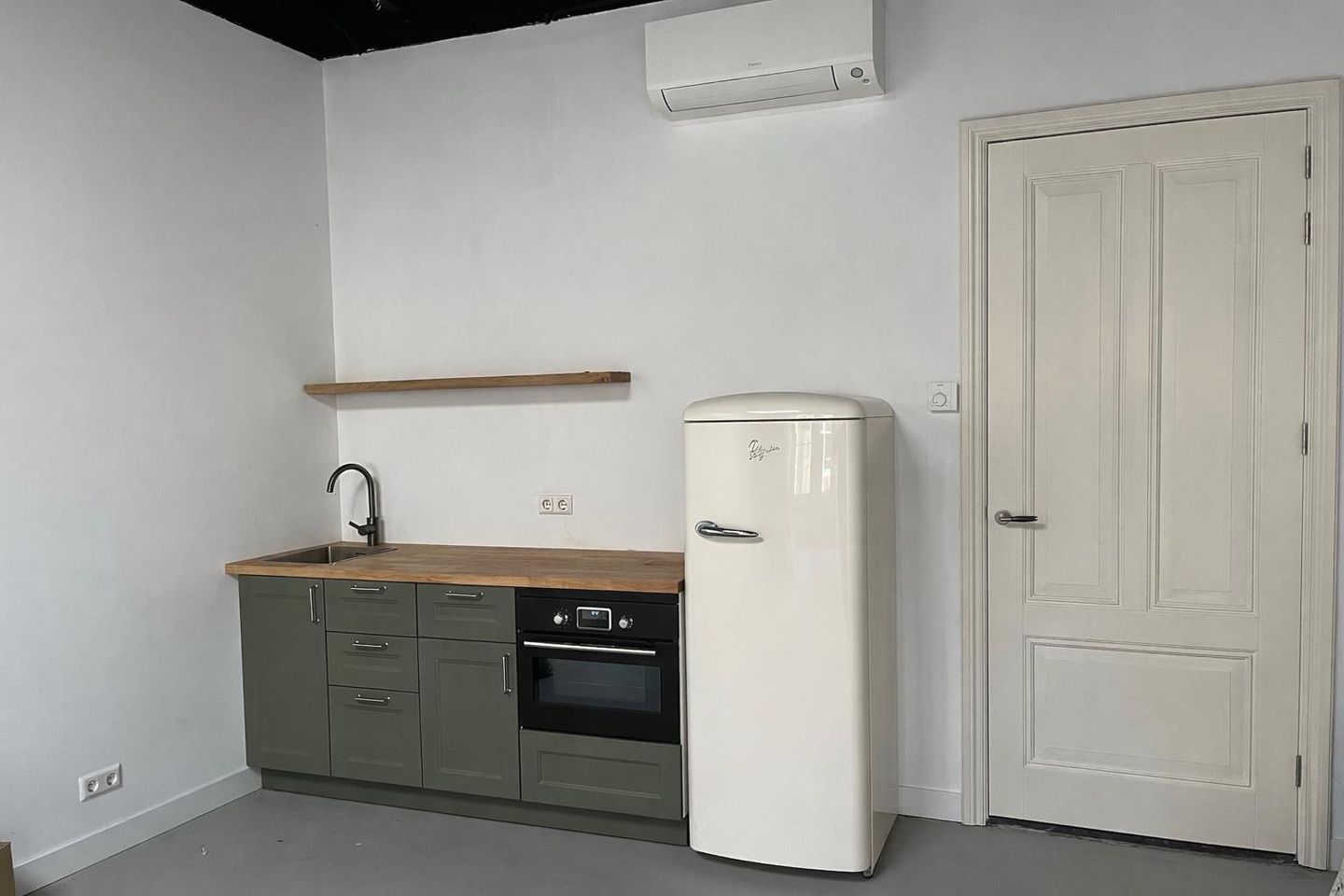 Bekijk foto 5 van Zuideinde 30