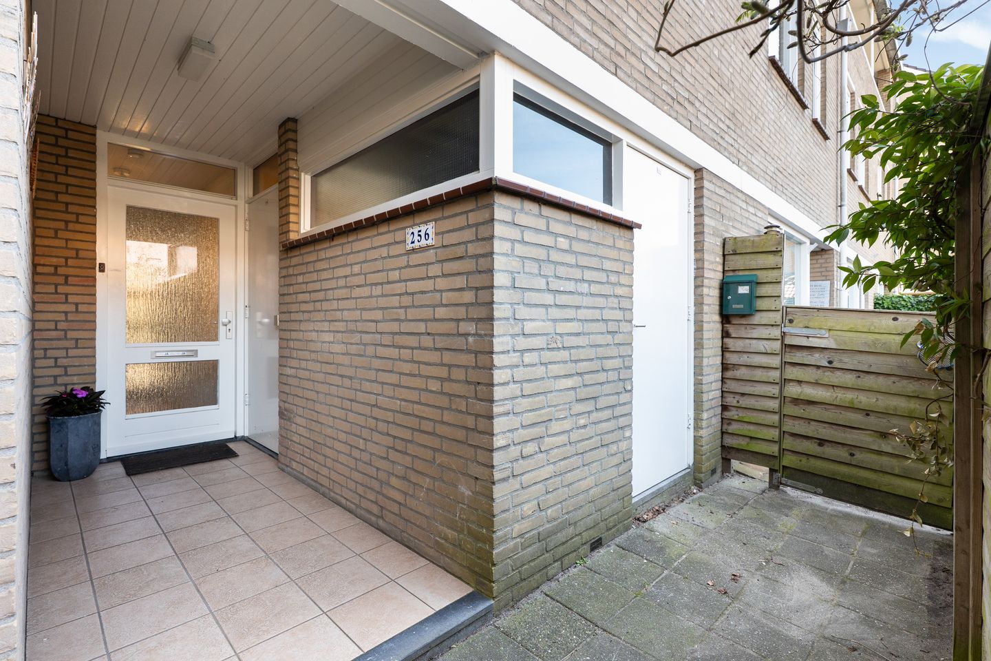 Photo 4 of Anna van Hensbeeksingel 256