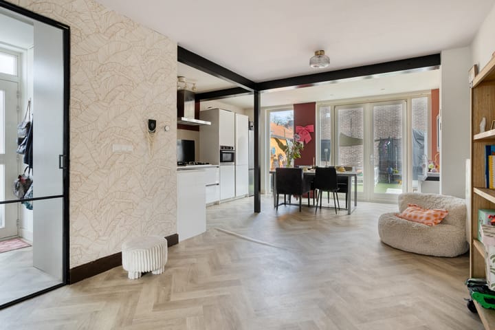 Foto 2 van Anjelierstraat 2