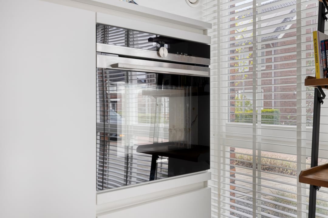 Move-in ready semi-detached home with A+ energy label, garage and solar panels in Made-Oost — 23