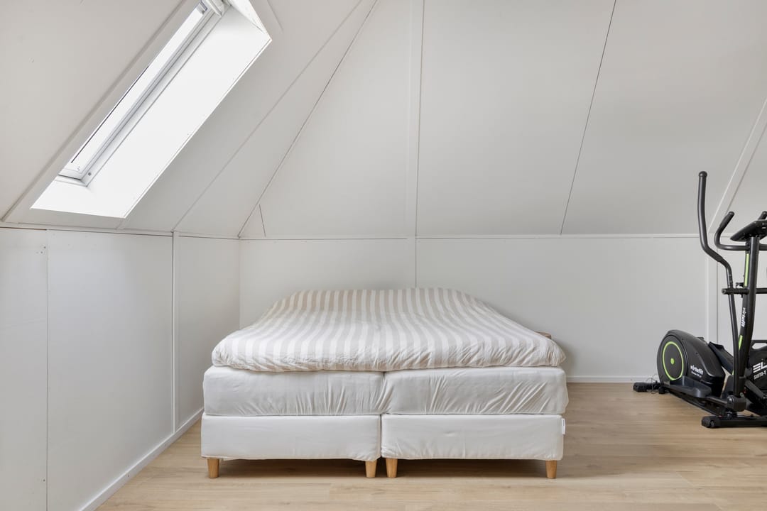 Move-in ready semi-detached home with A+ energy label, garage and solar panels in Made-Oost — 41