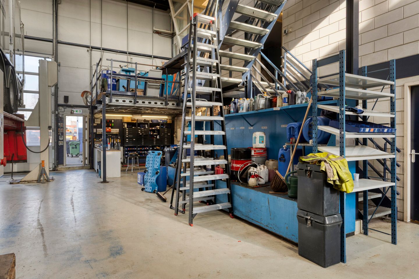 View photo 5 of Naaldwijkseweg 3