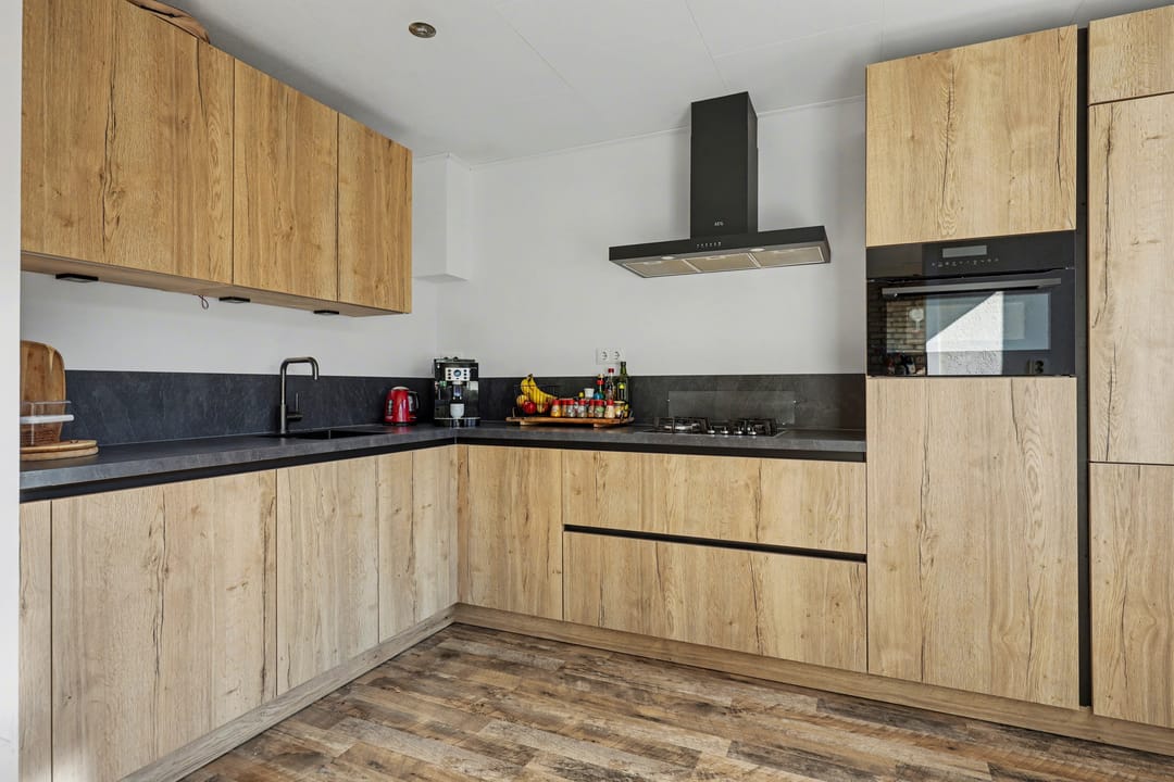 Photo 11 of Nassaustraat 4