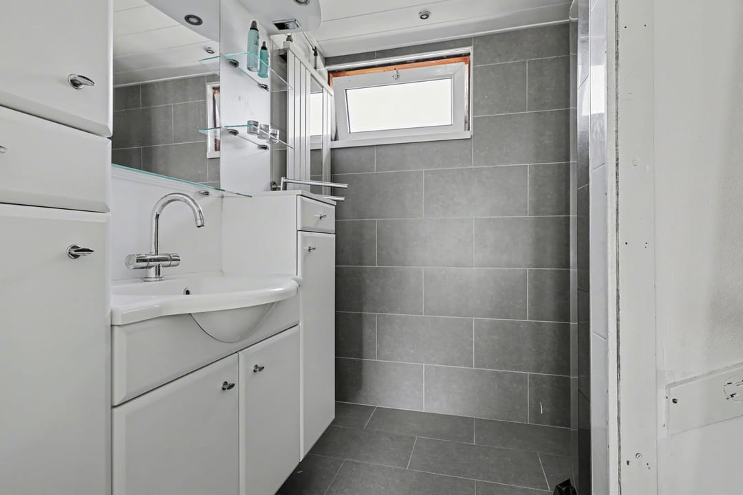 Photo 22 of Nassaustraat 4