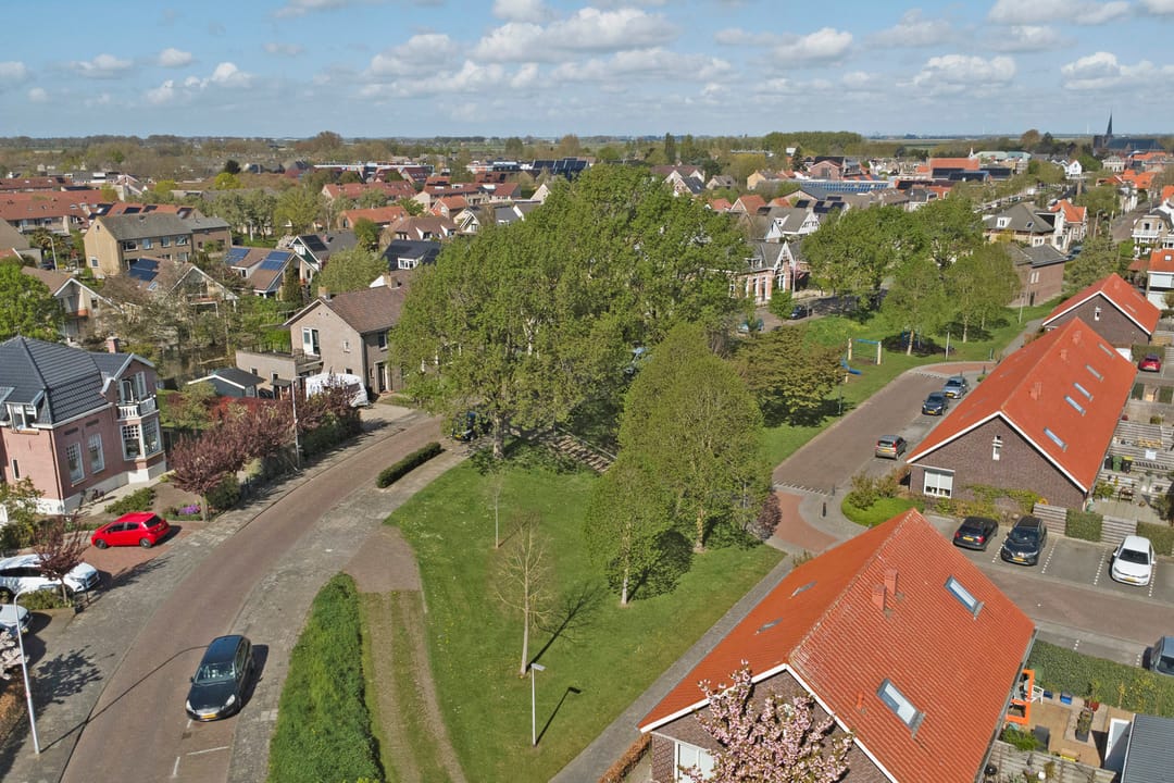 Photo 38 of Nassaustraat 4