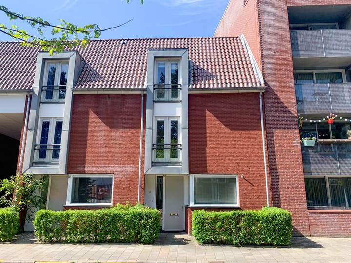 Photo 2 of Helper Westsingel 19