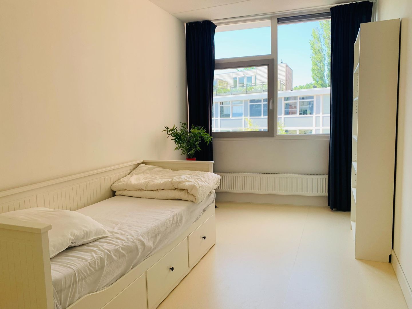 Photo 10 of Helper Westsingel 19