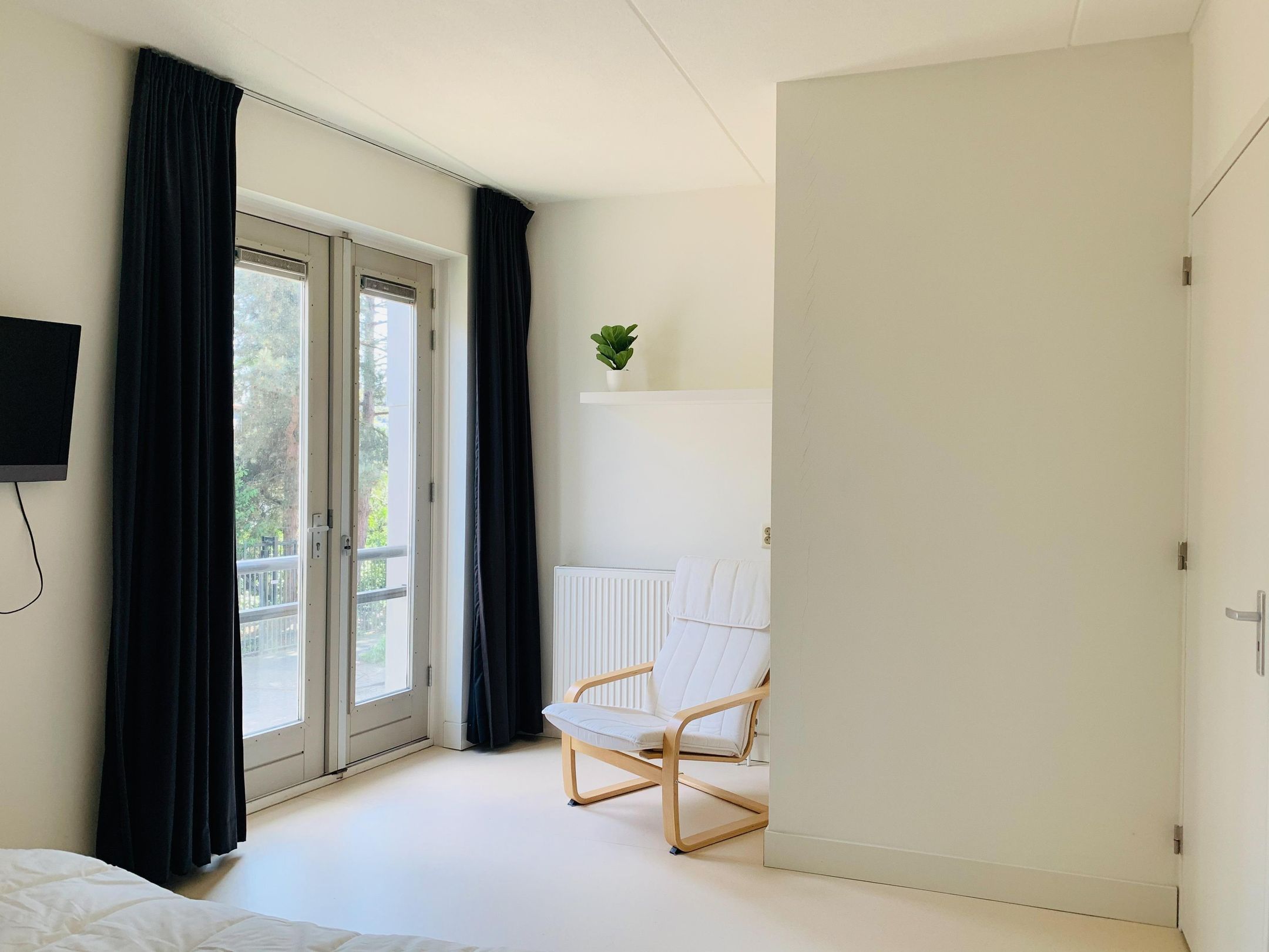 Photo 9 of Helper Westsingel 19