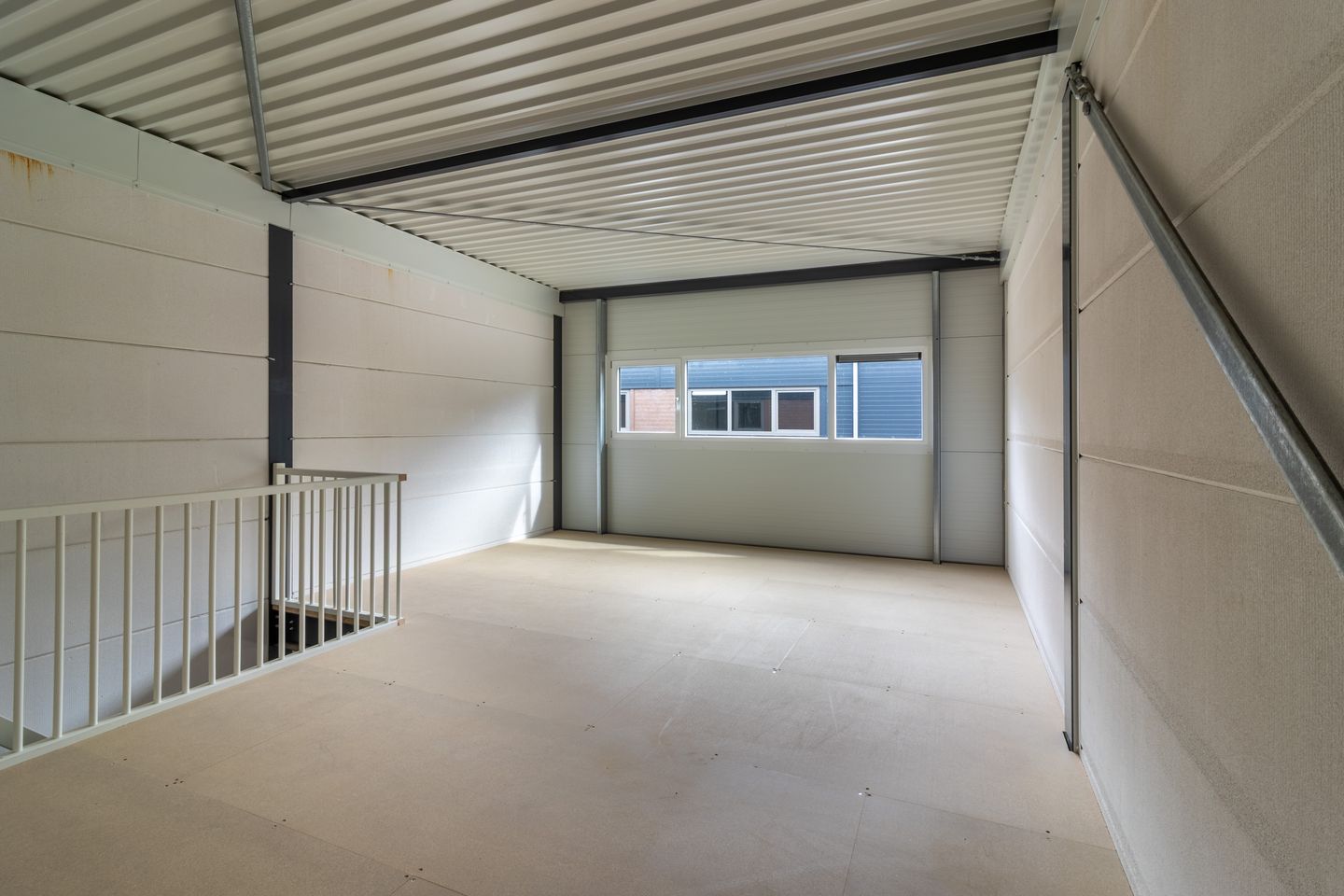 Bekijk foto 4 van Amersfoortsestraat 74-B15