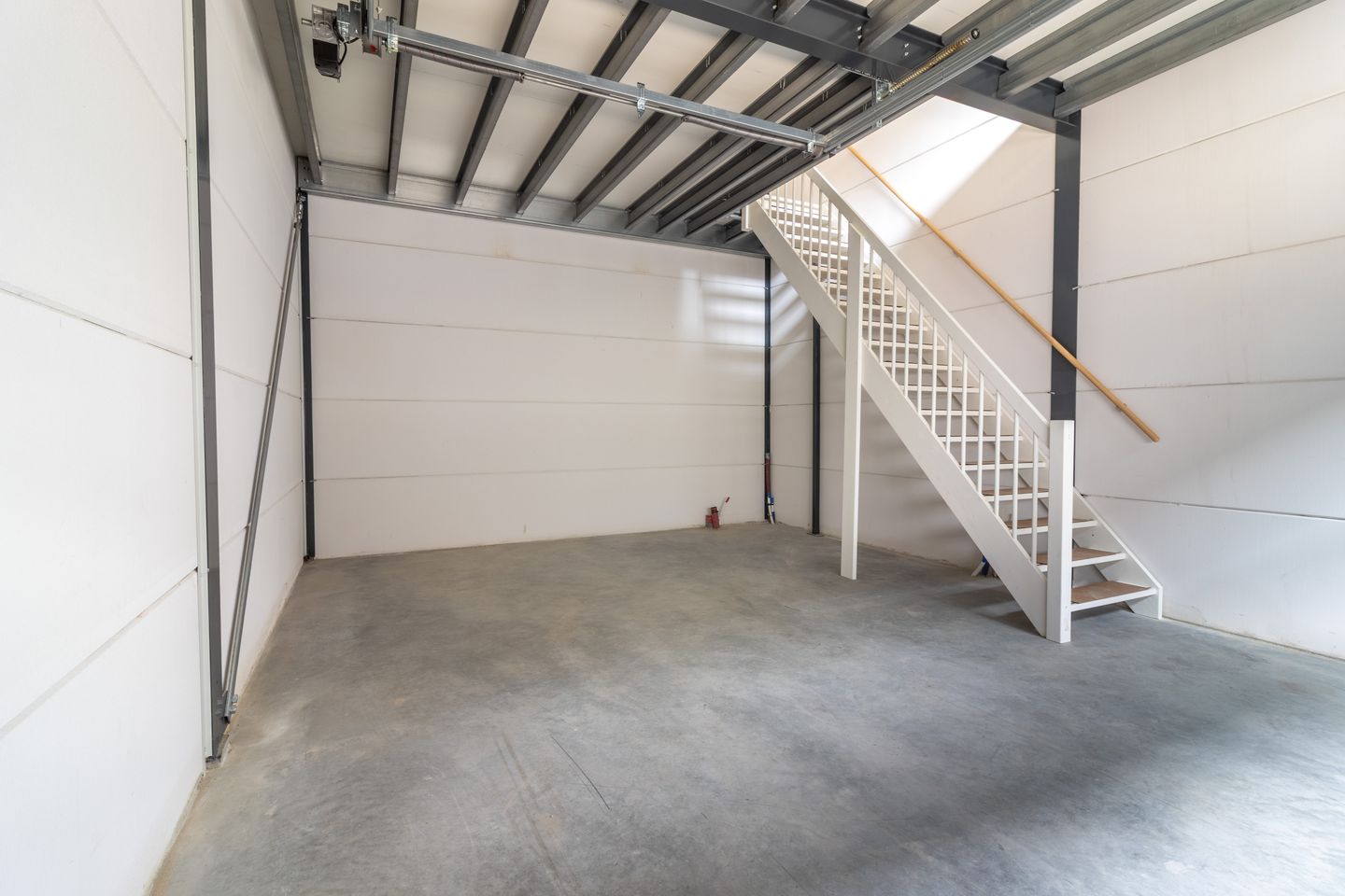 Bekijk foto 3 van Amersfoortsestraat 74-B15