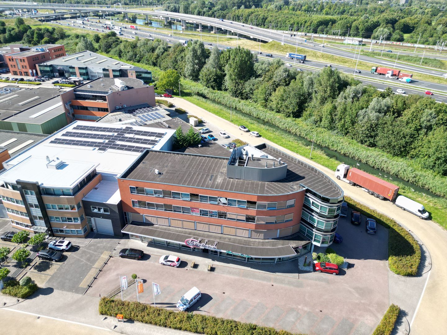 Bekijk foto 1 van Bijdorp-Oost 28-a