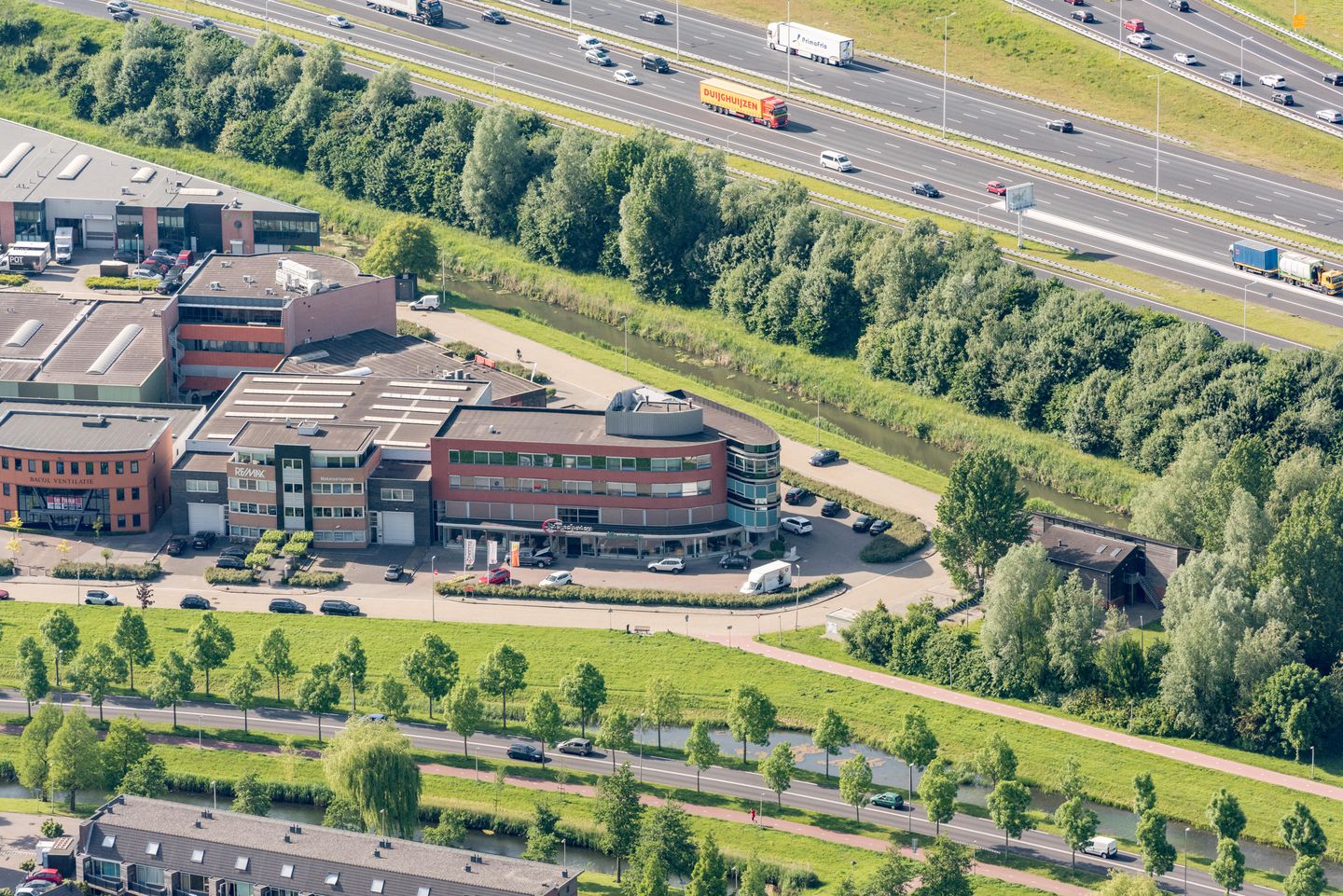 Bekijk foto 3 van Bijdorp-Oost 28-a